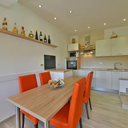 Сasa de vacaciones Holiday Koalas Nest & By Interhome Kastav